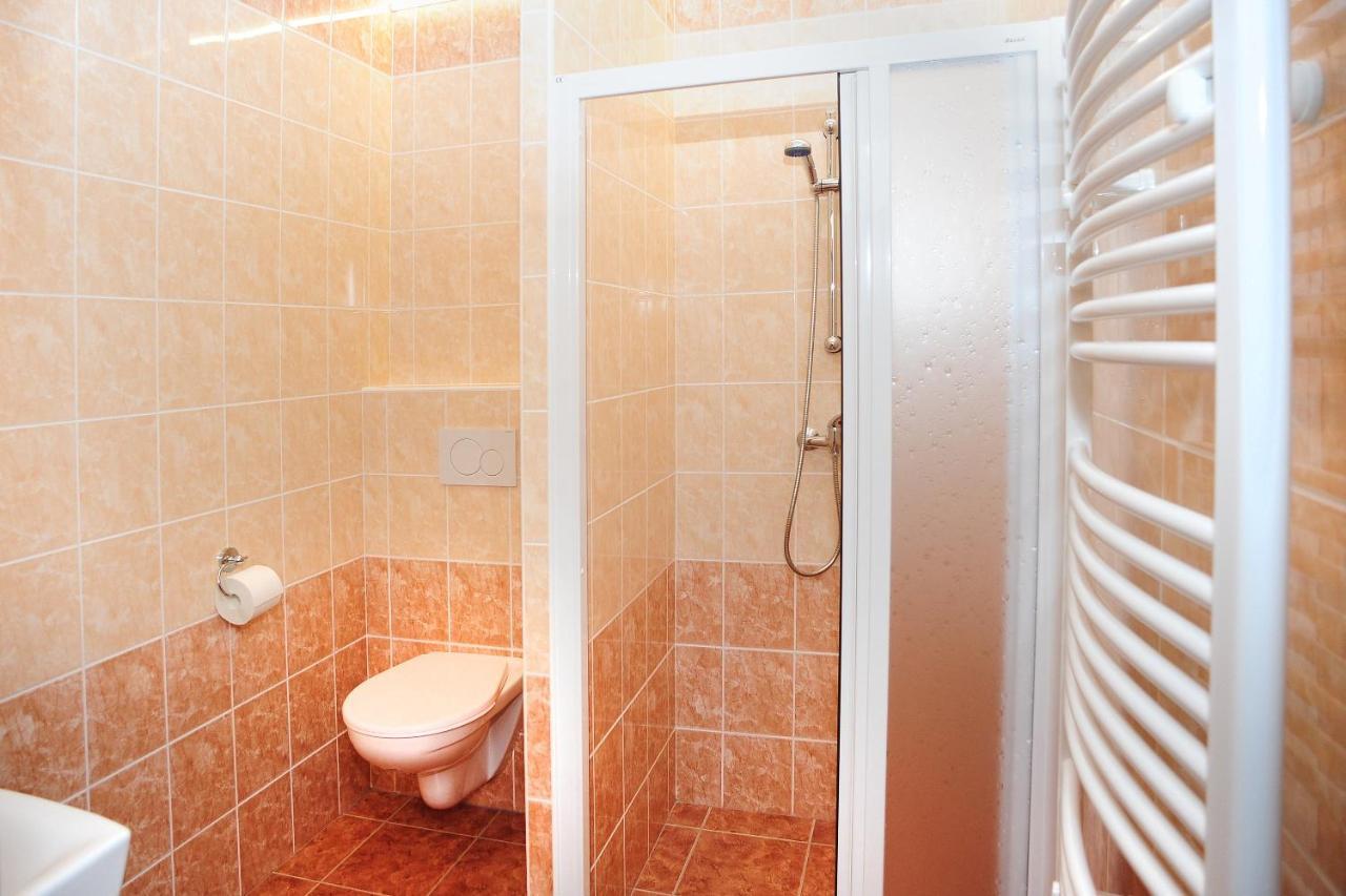 Penzion Budopartner Jivka Exterior photo